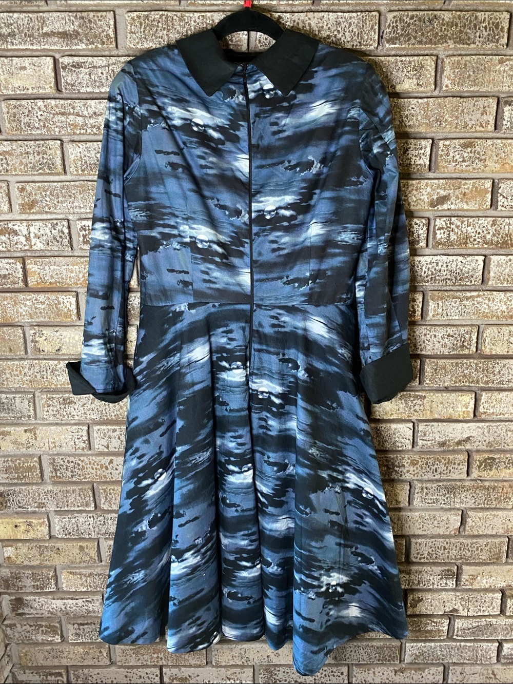 Blackbird Studios Slow Fashion in Celestial Print. Made in Hamilton Ontario. - Picture 4 of 12